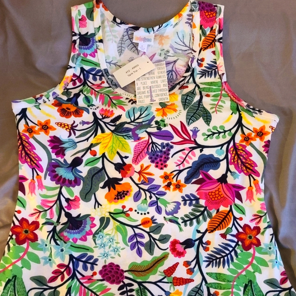 Lularoe tank top Large